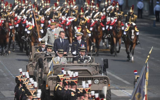 President Emmanuel Macron, Fabien Mandon, Chief of the General Staff Military parade on July 14, 2026, on the Avenue des Champs-Élysées in Paris Liewig Jacovides Bestimage Military parade on July 14, 2026, on the Avenue des Champs-Élysées in Paris, Paris, France  Copyright: xJacovidesx xLiewigx xBestimagexJacovidesx xLiewigx xBestimagex