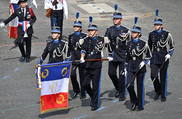 Illustration: Military parade on July 14, 2026, on the Avenue des Champs-Élysées in Paris. Liewig Jacovides, Bestimage. Military parade on July 14, 2026, on the Avenue des Champs-Élysées in Paris, France  Copyright: xJacovidesx xLiewigx xBestimagexJacovidesx xLiewigx xBestimagex