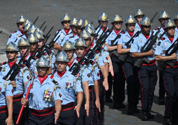 Illustration: Military parade on July 14, 2026, on the Avenue des Champs-Élysées in Paris. Liewig Jacovides, Bestimage. Military parade on July 14, 2026, on the Avenue des Champs-Élysées in Paris, France  Copyright: xJacovidesx xLiewigx xBestimagexJacovidesx xLiewigx xBestimagex