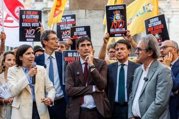 July 14, 2026, Rome, Roma, Italy: Opposition leaders participate in the sit-in oo¡ooeÃ¢oeoÂ¤Ã¢oeÃ¢¢˜The Night of Democracyoo¡ooeÃ¢oeoÂ¤Ã¢oeÃ¢¢˜ against the reform of the electoral law in the photo Elly Schlein, Angelo Bonelli, Giuseppe Conte, Nicola Fratoianni Riccardo Magi Rome, 14 07 26 Rome Italy  - ZUMAa289 20260714_zia_a289_167 Copyright: xFrancescoxFotiax xAgfx