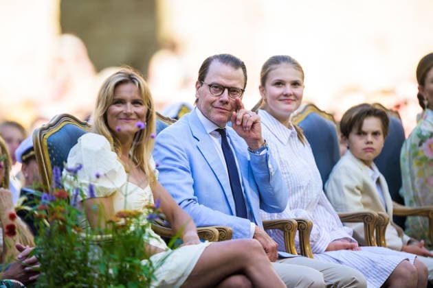 260714 Pristagaren Frida Karlsson, prins Daniel, prinsessan Estelle och prins Oscar under utdelningen av Victoriapriset den 14 juli 2026 i Borgholm. *** July 14, 2026: Award recipient Frida Karlsson, Prince Daniel, Princess Estelle, and Prince Oscar at the Victoria Prize ceremony on July 14, 2026, in Borgholm  Copyright: SUVADxMRKONJIC 1079986638st