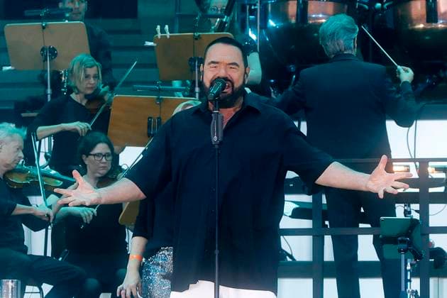 14.07.2026, Alphaville, Sänger Marian Gold, im Konzert live beim Classic open Air 2026, in Berlin, Gendarmenmarkt, Berlin Deutschland, Germany *** July 14, 2026, Alphaville, singer Marian Gold, live in concert at Classic Open Air 2026, in Berlin, Gendarmenmarkt, Berlin, Germany