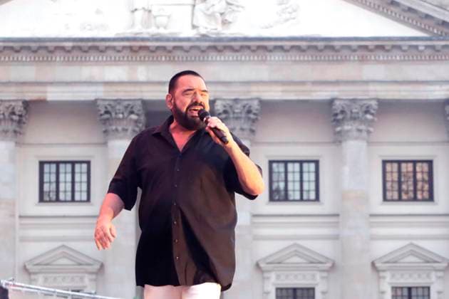 14.07.2026, Alphaville, Sänger Marian Gold, im Konzert live beim Classic open Air 2026, in Berlin, Gendarmenmarkt, Berlin Deutschland, Germany *** July 14, 2026, Alphaville, singer Marian Gold, live in concert at Classic Open Air 2026, in Berlin, Gendarmenmarkt, Berlin, Germany