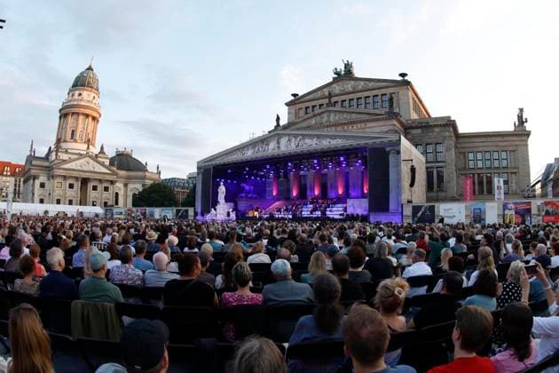 14.07.2026, Alphaville, Sänger Marian Gold, im Konzert live beim Classic open Air 2026, in Berlin, Gendarmenmarkt, Berlin Deutschland, Germany *** July 14, 2026, Alphaville, singer Marian Gold, live in concert at Classic Open Air 2026, in Berlin, Gendarmenmarkt, Berlin, Germany