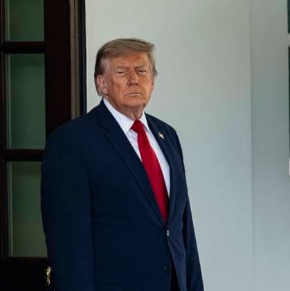 July 14, 2026, Washington, District Of Columbia, USA: United States President Donald J Trump greets Prime Minister of the Republic of Iraq Ali al-Zaidi at the White House in Washington, DC, USA, on July 14 2026 Washington USA - ZUMAs152 20260714_faa_s152_063 Copyright: xAndrewxThomasx