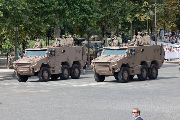 (260714) -- PARIS, July 14, 2026 -- Participants attend the annual Bastille Day military parade in Paris, France, on July 14, 2026. (Photo by Henri Szwarc Xinhua) FRANCE-PARIS-BASTILLE DAY-PARADE HengxLi¡¤shiwaci 