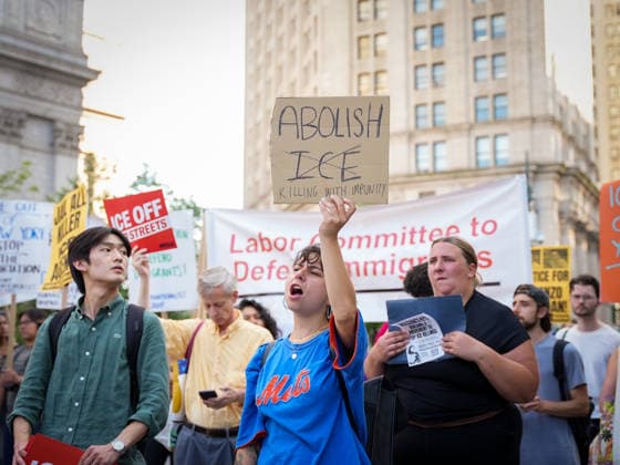 New York, NY July 14: Incoming U.S. Representative Brad Lander joins demonstrators at Foley Square in Lower Manhattan during a rally protesting two fatal shootings involving U.S. Immigration and Customs Enforcement (ICE) agents earlier this week on July 14, 2026. Credit: AdMedia USA  - ZUMAa123 20260714_zaa_a123_005 Copyright: xXavierxDiazx