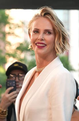 July 14, 2026, New York, Ny, USA: CHARLIZE THERON attends the New York Premiere of The Odyssey,.AMC Lincoln Square, NYC.July 14, 2026. . New York Premiere of The Odyssey,.AMC Lincoln Square, NYC.July 14, 2026. New York USA - ZUMAms4_ 20260714_faf_ms4_005 Copyright: xSoniaxMoskowitzxGordonx