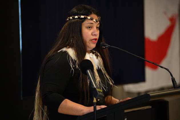 RAPA NUI ANCESTORS RETURN, Vaitiare Pakarati, Rapa Nui artist and delegation member speaks during a ceremony for the formal return of 17 Rapa Nui ancestors and a sample of human hair to Te Mau Hatu o Rapa Nui (Easter Island) representatives at the Australian Museum, in Sydney, Wednesday, July 15, 2026. ( NO ARCHIVING SYDNEY NEW SOUTH WALES AUSTRALIA  Copyright: xDANxHIMBRECHTSx 20260715136477942599