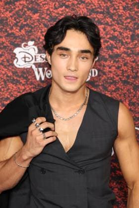 LOS ANGELES, CALIFORNIA - JULY 14: Brendon Tremblay at the premiere of The Disney Channel s Descendants: Wicked Wonderland at Academy Museum of Motion Pictures on July 14, 2026 in Los Angeles, California. Credit: USA  - ZUMAa123 20260714_zaa_a123_162 Copyright: xAdMediax