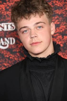 LOS ANGELES, CALIFORNIA - JULY 14: Dayton Paradis at the premiere of The Disney Channel s Descendants: Wicked Wonderland at Academy Museum of Motion Pictures on July 14, 2026 in Los Angeles, California. Credit: USA  - ZUMAa123 20260714_zaa_a123_178 Copyright: xAdMediax