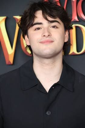 LOS ANGELES, CALIFORNIA - JULY 14: Josh Colley at the premiere of The Disney Channel s Descendants: Wicked Wonderland at Academy Museum of Motion Pictures on July 14, 2026 in Los Angeles, California. Credit: USA - ZUMAa123 20260714_zaa_a123_159 Copyright: xAdMediax