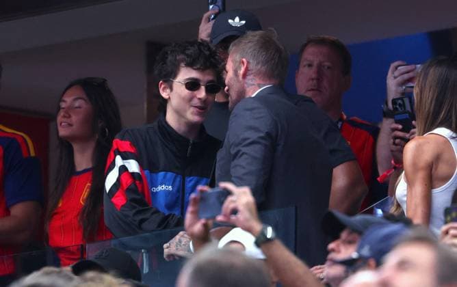 2026 World Cup - Timothee Chalamet At France v Spain Timothee Chalamet and David Beckham attend the semi-final France vs Spain during FIFA World Cup 2026 in Dallas, TX on July 14, 2026. Photo by Charles Guerin ABACAPRESS.COM Dallas TX United States  Copyright: xGuerinxCharles ABACAx