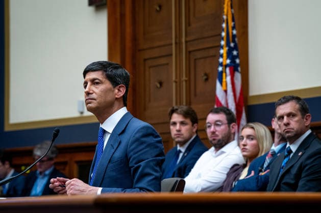 July 14, 2026, Washington, District Of Columbia, USA: Kevin Warsh, Chair of the Board of Governors of the Federal Reserve System, testifies before the US House Committee on Financial Services in Washington, DC, USA, on Tuesday, July 14, 2026 Washington USA - ZUMAs152 20260714_faa_s152_102 Copyright: xEmilyxAlffx