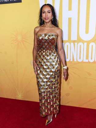 The Whoopi Monologues Opening Night MANHATTAN, NEW YORK CITY, NEW YORK, USA - JULY 13: Kerry Washington wearing an Oscar de la Renta Scallop Embroidered Midi Cocktail Dress, David Webb Furrow Cuff, David Webb Gothic Doorknocker Earrings and Jimmy Choo Ixia Mirrored Leather Pumps arrives at The Whoopi Monologues Opening Night held at the Mitzi E. Newhouse Theater at the Lincoln Center Theater at the Lincoln Center for the Performing Arts on July 13, 2026 in Manhattan, New York City, New York, United States. New York City Mitzi E. Newhouse Theater at the Lincoln Center Theater at the Lincoln Center for the Performing Arts New York United States Copyright: xImagexPressxAgencyx