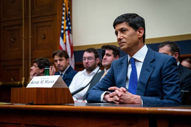 July 14, 2026, Washington, District Of Columbia, USA: Kevin Warsh, Chair of the Board of Governors of the Federal Reserve System, testifies before the US House Committee on Financial Services in Washington, DC, USA, on Tuesday, July 14, 2026 Washington USA - ZUMAs152 20260714_faa_s152_157 Copyright: xEmilyxAlffx
