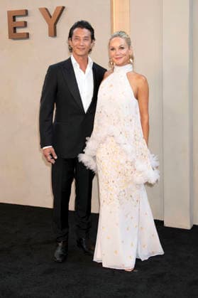 Will Yun Lee mit Ehefrau Jennifer Birmingham bei der Premiere des Kinofilms The Odyssey Die Odyssee im AMC Lincoln Square Theater. New York, 14.07.2026 *** Will Yun Lee with his wife Jennifer Birmingham at the premiere of the movie *The Odyssey* at the AMC Lincoln Square Theater in New York, July 14, 2026 Foto:xJ.xShorex xFuturexImagex odyssey_ny_6727