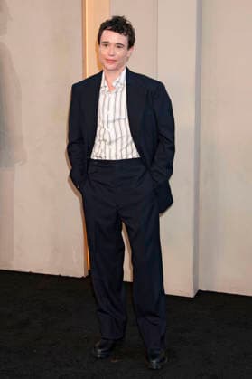Elliot Page bei der Premiere des Kinofilms The Odyssey Die Odyssee im AMC Lincoln Square Theater. New York, 14.07.2026 *** Elliot Page at the premiere of the movie *The Odyssey* at the AMC Lincoln Square Theater in New York, July 14, 2026 Foto:xJ.xShorex xFuturexImagex odyssey_ny_6732