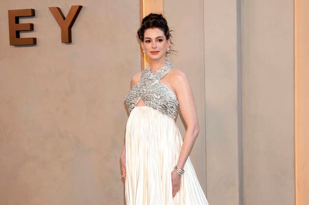 Anne Hathaway bei der Premiere des Kinofilms The Odyssey Die Odyssee im AMC Lincoln Square Theater. New York, 14.07.2026 *** Anne Hathaway at the premiere of the movie *The Odyssey* at the AMC Lincoln Square Theater in New York, July 14, 2026 Foto:xJ.xShorex xFuturexImagex odyssey_ny_6797