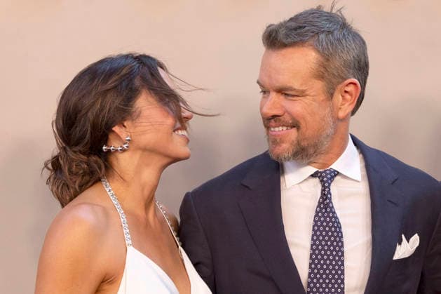 Entertainment Themen der Woche KW29 Matt Damon mit Ehefrau Luciana Barroso bei der Premiere des Kinofilms The Odyssey Die Odyssee im AMC Lincoln Square Theater. New York, 14.07.2026 *** Matt Damon with his wife Luciana Barroso at the premiere of the movie *The Odyssey* at the AMC Lincoln Square Theater in New York, July 14, 2026 Foto:xJ.xShorex xFuturexImagex odyssey_ny_6811