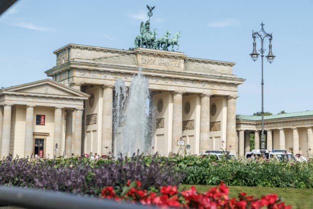 Blick auf das Brandenburger Tor Berlin, 15.07.2026, Blick auf das Brandenburger Tor. Berlin Deutschland *** View of the Brandenburg Gate in Berlin, July 15, 2026, View of the Brandenburg Gate in Berlin, Germany
