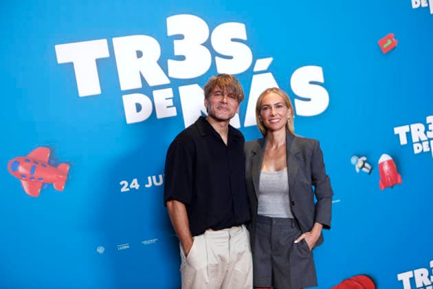 July 15, 2026, Madrid, Madrid, Spain: Actors and real-life couple SALVA REINA (L) and KIRA MIRO (R) pose for the media during the photocall presenting the new family comedy Tres de mas at the Urso Hotel. The film follows the story of Julia and Ernesto, a successful couple enjoying a child-free life until they suddenly wake up with three kids calling them mom and dad, forcing them to learn parenthood overnight while discovering the origin of the children. Madrid Spain - ZUMAo127 20260715_zep_o127_023 Copyright: xHugoxOrtunox