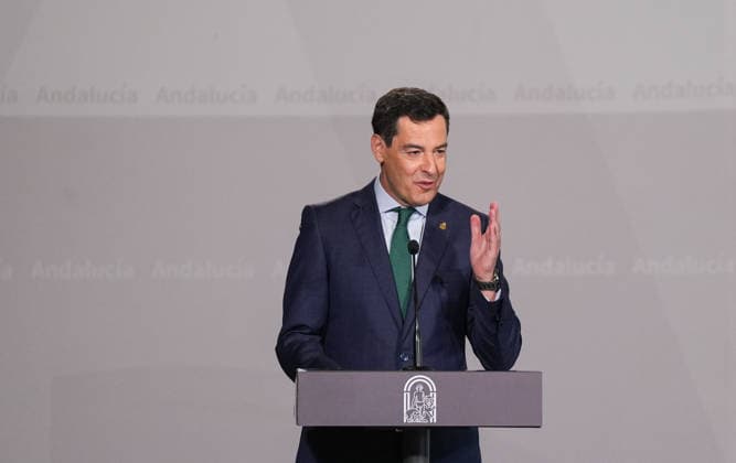 Medal Presentation Ceremony for the Members of the New Andalusian Government The president of the Andalusian Regional Government, Juanma Moreno, speaks at the medal presentation ceremony for the members of the new Governing Council July 15, 2026, in Seville, Andalusia, Spain The President of the Regional Government of Andalusia, Juanma Moreno, has called on his new team of councilors for understanding and coordination and has emphasized that the newly formed government is the result of an agreement between two political forces, which represent the broad will of the citizens of Andalusia, but it is a single government. It is an agreement between two political forces, but a single government. JULY 15, 2026 María José Ló Seville, Andalusia, S  Copyright: xMariaxJosÃ xLopezx 7665822