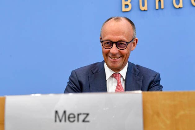 ABB BPK- Joachim - Friedrich Martin Josef Merz Bundeskanzler der Bundesrepublik Deutschland Bundesvorsitzender der CDU Politiker spricht ueber Aktuelle Themen der Innen- und Außenpolitik auf der BPK Bundespressekonferenz am 15.07.2026 in Berlin Berlin Deutschland *** ABB BPK Joachim Friedrich Martin Josef Merz, Chancellor of the Federal Republic of Germany and Federal Chairman of the CDU, speaks about current domestic and foreign policy issues at the BPK Federal Press Conference on July 15, 2026, in Berlin, Germany