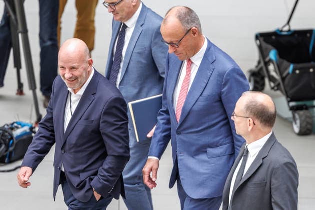Regierungspressekonferenz zu den aktuellen Themen der Innen- und Außenpolitik mit Bundeskanzler Friedrich Merz Regierungspressekonferenz zu den aktuellen Themen der Innen- und Außenpolitik mit Bundeskanzler Friedrich Merz im Haus der Bundespressekonferenz am 15.07.2026 in Berlin. Berlin Berlin Deutschland Haus der Bundespressekonferenz *** Government press conference on current domestic and foreign policy issues with Chancellor Friedrich Merz Government press conference on current domestic and foreign policy issues with Chancellor Friedrich Merz at the Federal Press Conference Center on July 15, 2026, in Berlin, Berlin, Germany, Federal Press Conference Center