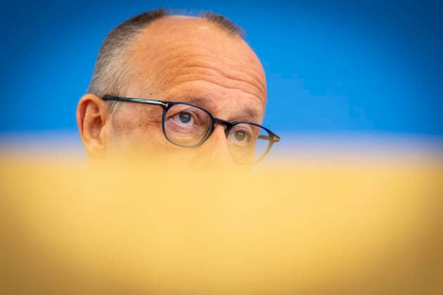 Friedrich Merz (CDU), Bundeskanzler, aufgenommen im Rahmen der Sommerpressekonferenz in der BPK in Berlin, 15.07.2026. Berlin Deutschland *** Friedrich Merz (CDU), Federal Chancellor, photographed during the summer press conference at the BPK in Berlin, July 15, 2026, Berlin, Germany Copyright: xFlorianxGaertnerx
