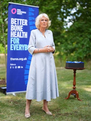 Royal Osteoporosis Society reception Queen Camilla, President of the Royal Osteoporosis Society, at a reception to mark 40 years of the charity, at Clarence House, London. The Queen has championed the work of the Royal Osteoporosis Society since 1994, after seeing her own mother suffering with the disease, which resulted in her early death at the age of 72. Picture date: Wednesday July 15, 2026., Credit:Aaron Chown PA ROTA - B68 Avalon UK, London  Copyright: xAaronxChownx xPAxROTAx-xB68x xAvalonx 1116687544