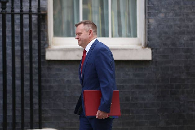 July 15, 2026, London, England, United Kingdom: Cabinet Office Minister NICK THOMAS-SYMONDS arrives in Downing Street ahead of a Cabinet meeting. London United Kingdom - ZUMAa279 20260715_zsp_a279_034 Copyright: xZeynepxDemirxAslimx