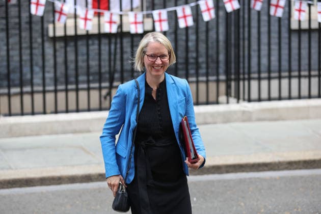 July 15, 2026, London, England, United Kingdom: British Environment Secretary EMMA REYNOLDS departs Downing Street following a Cabinet meeting. London United Kingdom - ZUMAa279 20260715_zsp_a279_059 Copyright: xZeynepxDemirxAslimx