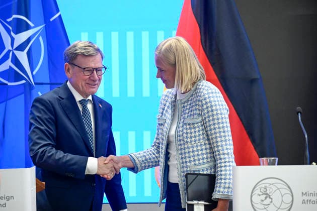 LKS 20260715 German Foreign Minister Johann Wadephul and Finnish Foreign Minister Elina Valtonen leave after their joint press conferance in Helsinki, Finland, on July 15, 2026. - MARKKU ULANDER Helsinki Finland  Copyright: xMarkkuxUlanderx j90VRa3AsCc