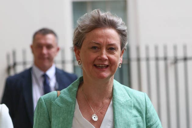July 15, 2026, London, England, United Kingdom: British Foreign Secretary YVETTE COOPER departs Downing Street following a Cabinet meeting. London United Kingdom - ZUMAa279 20260715_zsp_a279_066 Copyright: xZeynepxDemirxAslimx