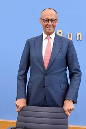 ABB BPK- Joachim - Friedrich Martin Josef Merz Bundeskanzler der Bundesrepublik Deutschland Bundesvorsitzender der CDU Politiker spricht ueber Aktuelle Themen der Innen- und Außenpolitik auf der BPK Bundespressekonferenz am 15.07.2026 in Berlin Berlin Deutschland *** ABB BPK Joachim Friedrich Martin Josef Merz, Chancellor of the Federal Republic of Germany and Federal Chairman of the CDU, speaks about current domestic and foreign policy issues at the BPK Federal Press Conference on July 15, 2026, in Berlin, Germany