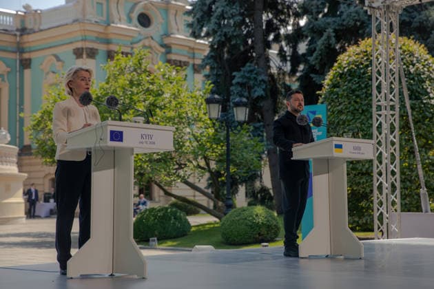Ukrainian President Volodymyr Zelensky and European Commission President Ursula von der Leyen attend the Ukraine Southeast Europe Summit in Kyiv, reaffirming the European Union s support for Ukraine. - 15 07 2026 - Ukraine Kyiv Oblast Kyiv () -  LouisxLemaire-Sicrex xLexPictorium LePictorium_0339037