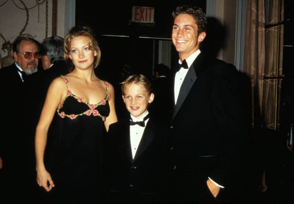 JORDAN Sept. 26, 2007 - THE AMERICAN MUSEUM OF THE MOVING IMAGE HONORS GOLDIE HAWN AT THE WALDORF ASTORIA NEW YORK CITY 03-25-1997.GOLDIE HAWN WITH HER DAUGHTER KATE HUDSON, SON WYATT AND OLIVER AND KURT RUSSELL. KELLY JORDAN- PHOTOS Copyright: xKellyxJordanx