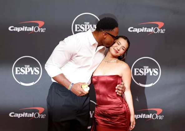 Myles Garrett holds an apple when arriving on the red carpet with Chloe Kim at the 2026 ESPY Awards at David H. Koch Theater at Lincoln Center on Wednesday, July 15, 2026 in New York City.  NYP20260715159 JOHNxANGELILLO