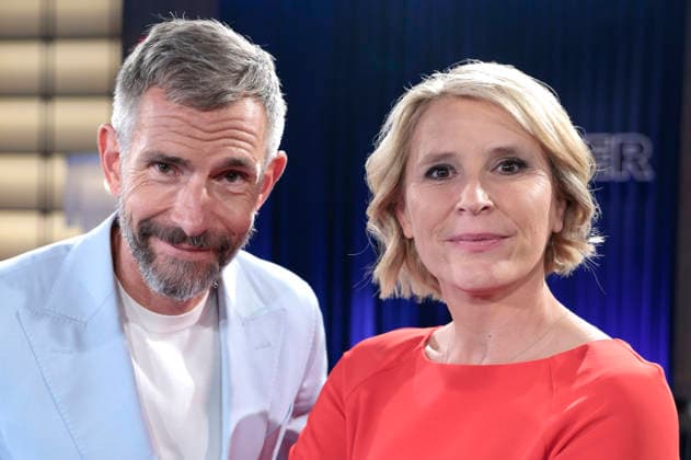 Micky Beisenherz und Susan Link. bei der Aufzeichnung der WDR-Talkshow Kölner Treff im WDR Studio BS 3. Köln, 15.07.2026 *** Micky Beisenherz and Susan Link during the taping of the WDR talk show *Kölner Treff* at WDR Studio BS 3 in Cologne, July 15, 2026 Foto:xR.xSchmiegeltx xFuturexImagex koelner_treff1507_6746