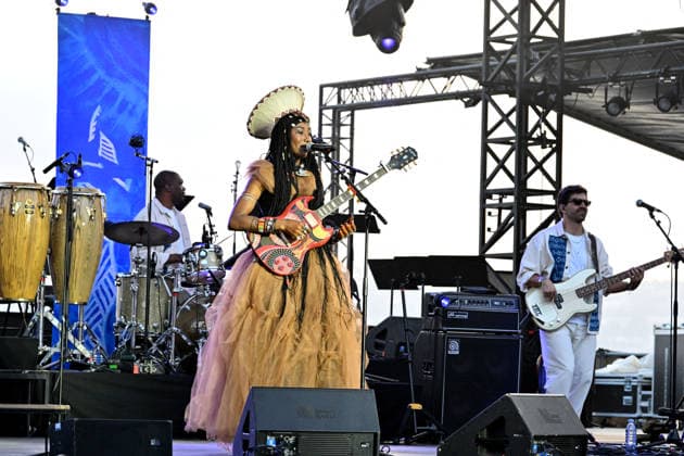 Fatoumata Diawara, a Malian singer, actress, and singer-songwriter, is performing on the Pinède Gould stage during the 65th Juan Jazz Festival on July 15, 2026. Since 1960, the Jazz à Juan Festival has welcomed the biggest names in jazz. Bruno Bebert Bestimage Fatoumata Diawara, a Malian singer, actress, and singer-songwriter, is on stage at the Pinède Gould during the 65th Jazz à Juan Festival on July 15, 2026. Since 1960, the Jazz à Juan Festival has welcomed the biggest names in jazz. Antibes, Juan-les-Pins, France  Copyright: xBrunoxBebertx xBestimagexBrunoxBebertx xBestimagex