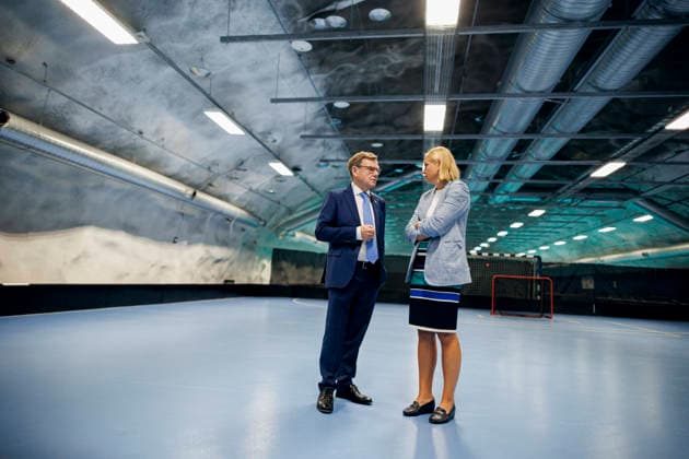 Johann Wadephul (CDU), Bundesaussenminister, und Elina Valtonen, Aussenministerin der Republik Finnland, besichtigen zusammen die Zivilschutzanlage Merihaka. Helsinki, 16.07.2026. Fotografiert im Auftrag des Auswaertigen Amtes Helsinki Finnland *** Johann Wadephul (CDU), Federal Minister of Foreign Affairs, and Elina Valtonen, Minister of Foreign Affairs of the Republic of Finland, tour the Merihaka civil defense facility in Helsinki together, July 16, 2026. Photographed on behalf of the Federal Foreign Office, Helsinki, Finland Copyright: xThomasxTrutschel AAx
