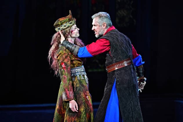 NIBELUNGEN FESTSPIELE. Schauspieler Heiko Raulin und Schauspielerin Maria Dragus während der Fotoprobe zu den Nibelungen Festspielen Die Hunnenkönigin am 15.07.2026 vor dem Kaiserdom Worms. 20260715MWI113382 *** NIBELUNGEN FESTIVAL Actor Heiko Raulin and actress Maria Dragus during the photo shoot for the Nibelungen Festival’s production of *The Hun Queen* on July 15, 2026, in front of the Imperial Cathedral in Worms 20260715MWI113382