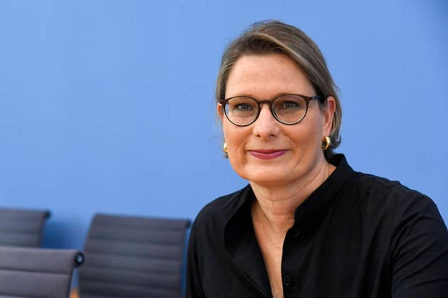 ABB BPK- Dr. Stefanie Hubig Bundesministerin der Justiz Verbraucherschutz SPD Vorstellung des Aktionsplans zur Bekaempfung von Steuer- und Finanzkriminalitaet auf der BPK Bundespressekonferenz am 16.07.2026 in Berlin Berlin Deutschland *** ABB BPK Dr. Stefanie Hubig, Federal Minister of Justice and Consumer Protection (SPD), presented the action plan to combat tax and financial crime at the BPK Federal Press Conference on July 16, 2026, in Berlin, Germany