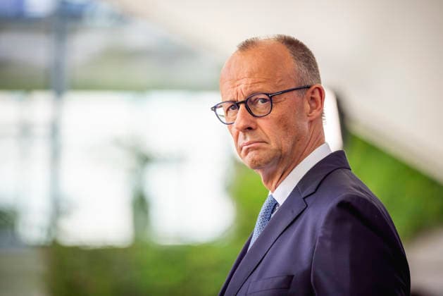 Friedrich Merz (CDU), Bundeskanzler, aufgenommen im Rahmen eines Emfpangs in Berlin, 16.07.2026. Berlin Deutschland *** Friedrich Merz (CDU), Chancellor of Germany, photographed during a reception in Berlin, July 16, 2026, Berlin, Germany Copyright: xJulianexSonntagx