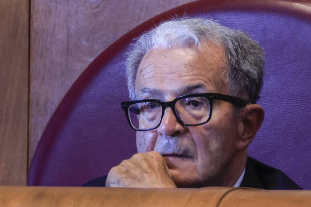 Global Nobel Laureates Assembly on Artificial Intelligence and Nuclear War in Rome ROME, ITALY - JULY 16: Italian former Premier Romano Prodi attends the last day of the Global Nobel Laureates Assembly on Artificial Intelligence and Nuclear War at the Capitoline Hill in Rome, Italy, on July 16, 2026. Riccardo De Luca Anadolu Rome Italy. Editorial use only. Please get in touch for any other usage.  Copyright: x2026xAnadoluxRiccardoxDexLucax