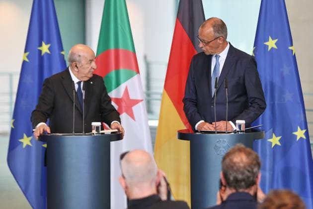 News Themen der Woche KW29 Berlin, Deutschland, 16.07.2026: Bundeskanzleramt: Empfang des Präsidenten Algeriens: Präsident von Algerien Abdelmadjid Tebboune und Bundeskanzler Friedrich Merz (CDU) geben ein Pressestatement *** Berlin, Germany, July 16, 2026; Federal Chancellery: Reception for the President of Algeria; President of Algeria Abdelmadjid Tebboune and Federal Chancellor Friedrich Merz (CDU) issue a press statement Copyright: xdtsxNachrichtenagenturx dts_127904