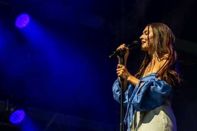 Czech Singer Katerina Marie Ticha performs during the second day of Music festival Colours of Ostrava in Ostrava, Czech Republic, on July 16, 2026. (CTKxPhoto VladimirxPrycek) CTKPhotoP2026071605619  CTKPhotoP2026071605619