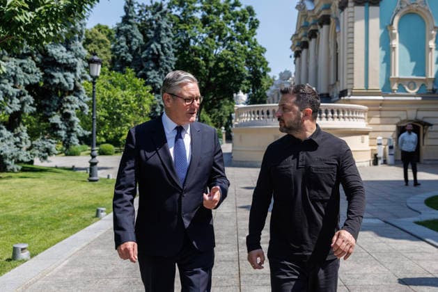 Prime Minister Keir Starmer visits Ukraine 16 07 2026. Ukraine. Prime Minister Keir Starmer meets Ukrainian President Volodymyr Zelenskyy as he visits Kyiv., Credit:Simon Dawson No 10 Downing Street B66 Avalon Ukraine, Kyiv  Copyright: xSimonxDawsonx xNox10xDowningxStreetx xB66x xAvalonx 1116863482