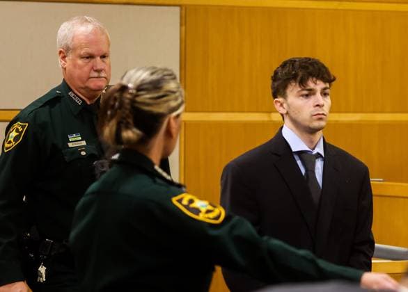 July 16, 2026, Clearwater, Florida, USA: Stuart Beck is escorted out of the courtroom during a break before taking the stand and testifying in his murder trial at the Pinellas County Justice Center on Thursday, July 16, 2026 in Clearwater. Beck is on trial for shooting and killed Michael Conrad. Clearwater USA  - ZUMAs70_ 20260716_zan_s70_007 Copyright: xDirkxShaddx